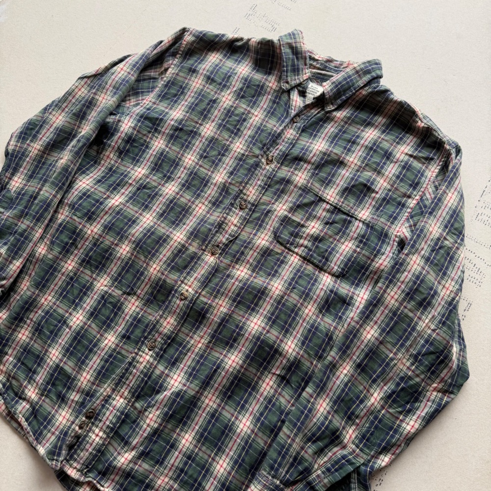 Vintage G.H. Bass & Co Flannel T-shirt‎